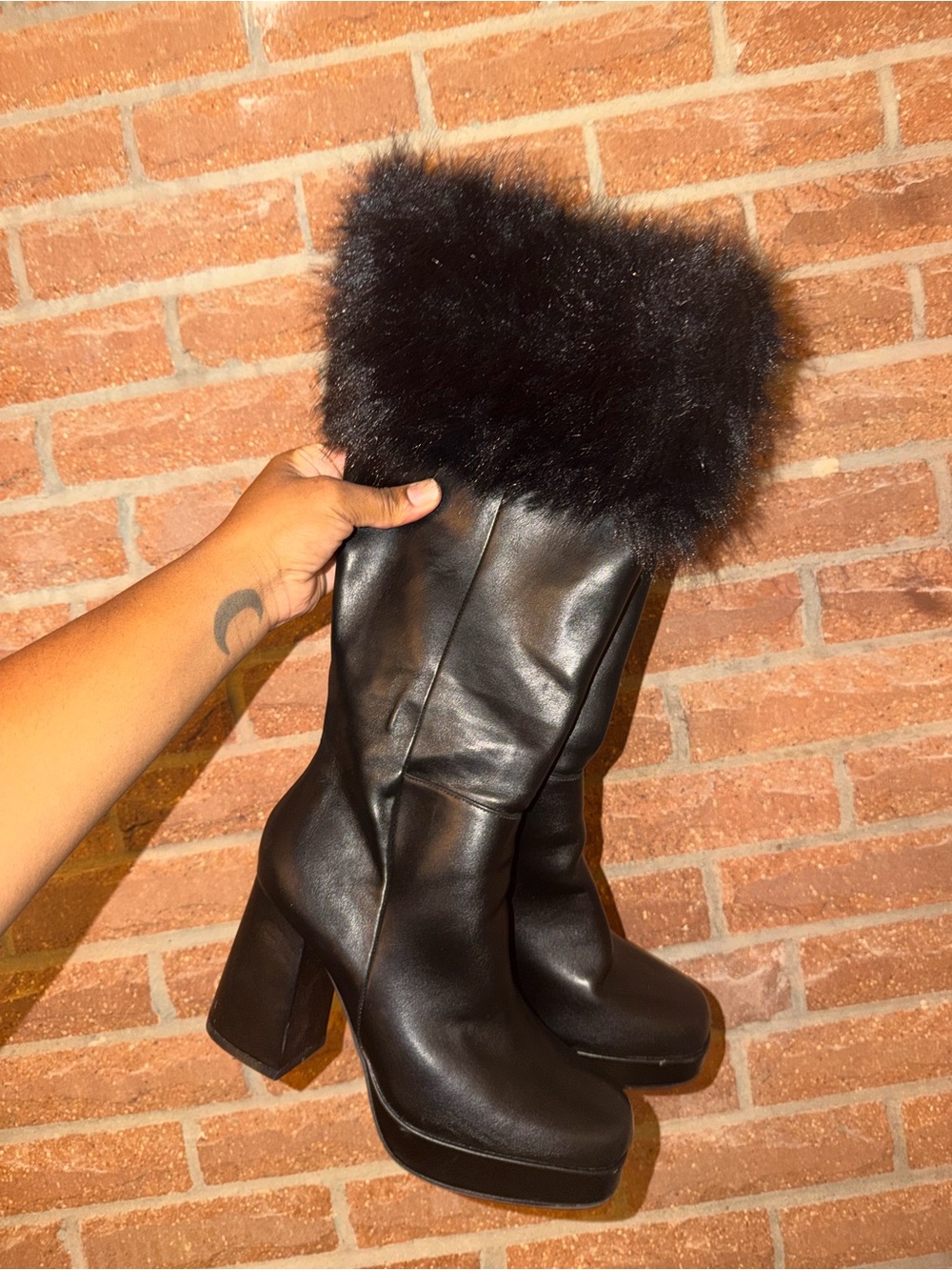 Women's Black Faux Fur Trim Platform Boots